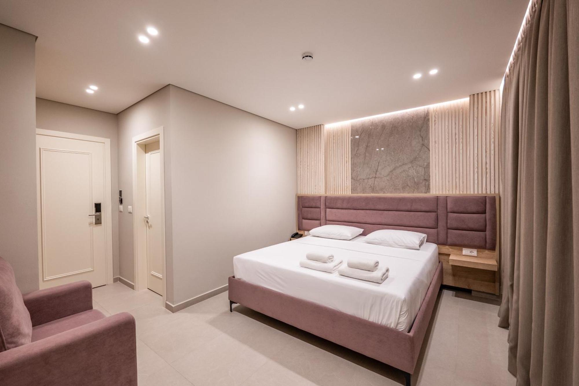 Koko Hotel Ksamil Buitenkant foto